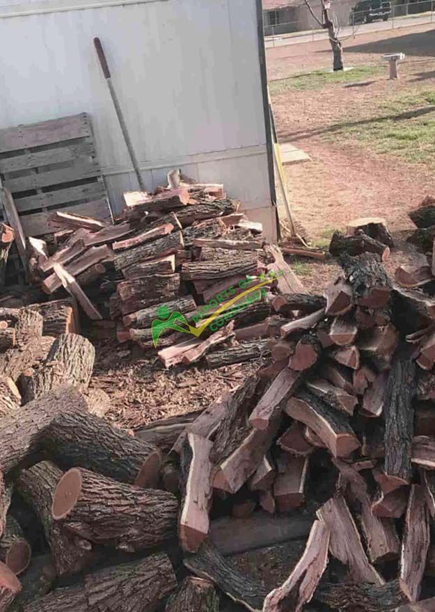 Logs Splitted Using Ironton Horizontal Electric Log Splitter